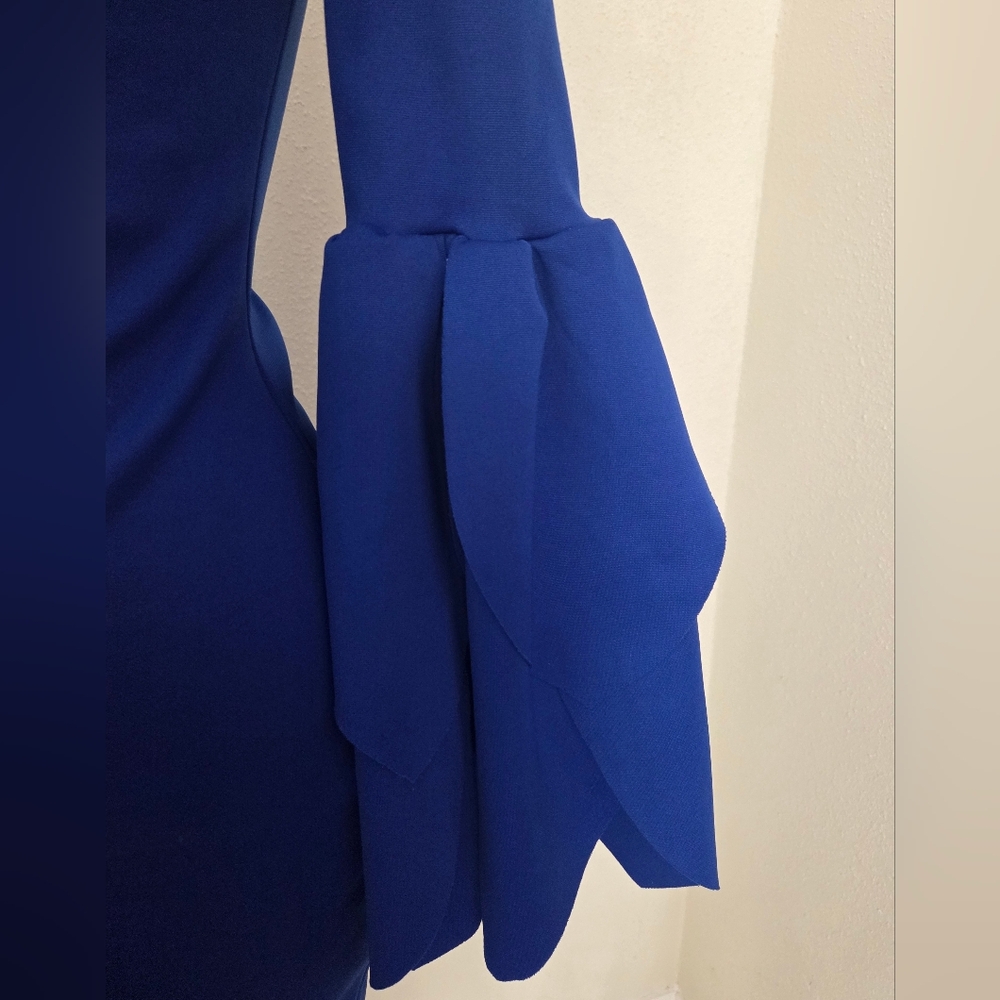 Glamour By Frida Elegant Blue Bell Sleeve Dress - Picture 3 of 5